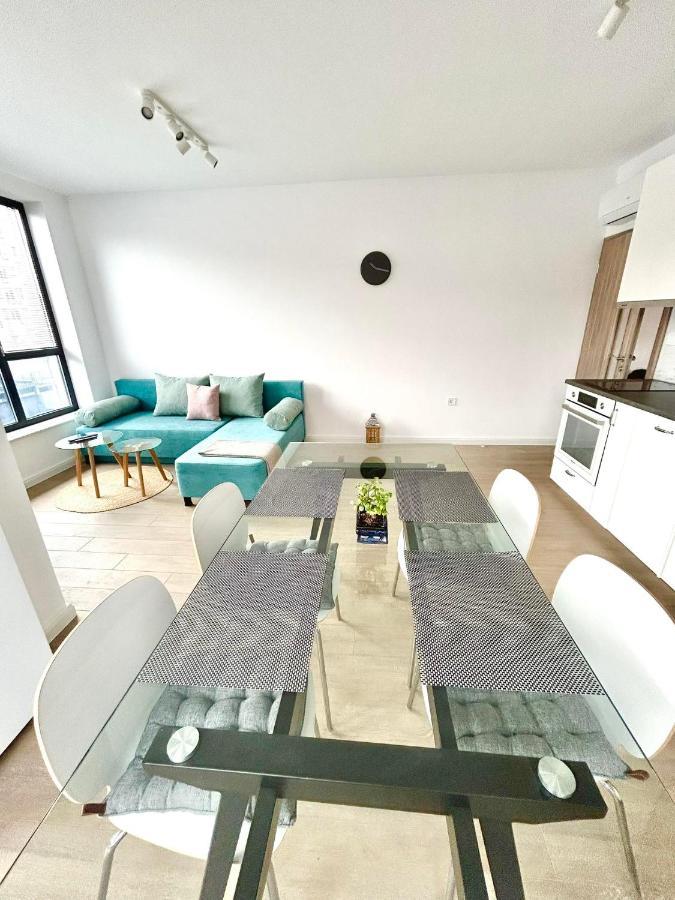 Smart Apartment Mir Varna Luaran gambar